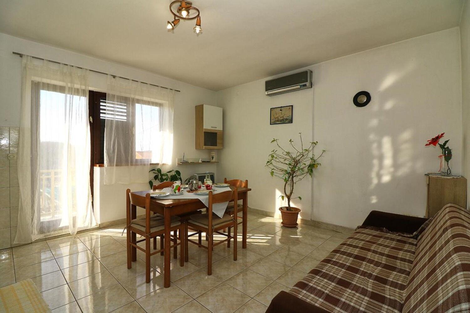 Apartments Slavica - Free Parking เยเซรา ภายนอก รูปภาพ