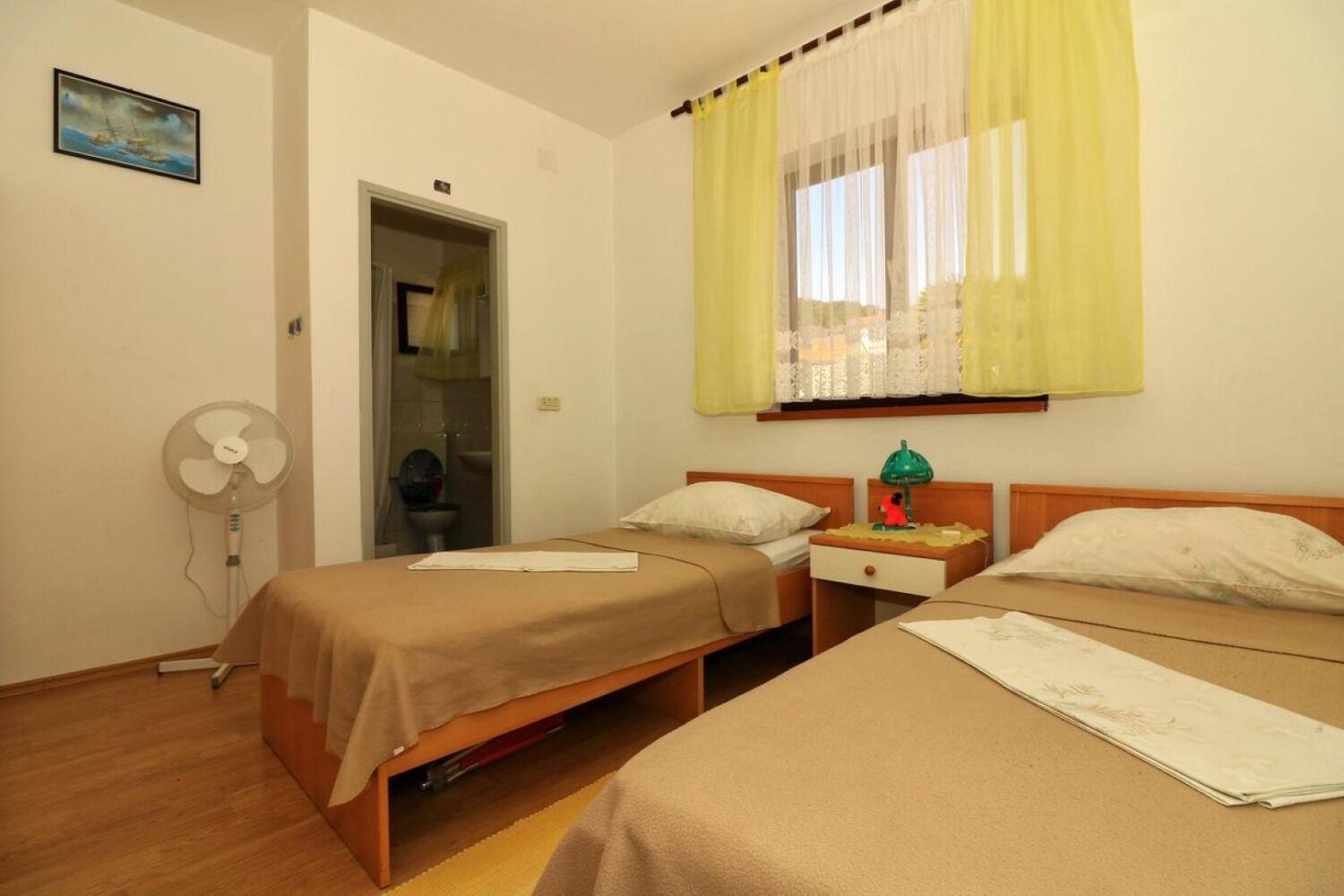Apartments Slavica - Free Parking เยเซรา ภายนอก รูปภาพ
